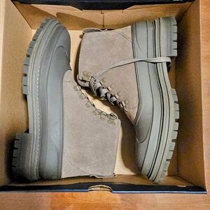 Cole Haan 12M Stratton Shroud Charcoal Suede Rain/Work Boot